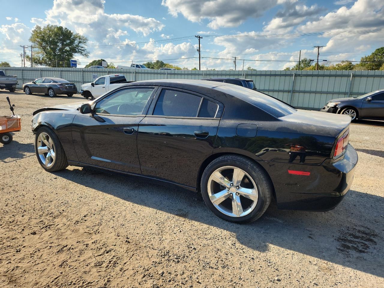 2013 Dodge Charger Se - Image 2