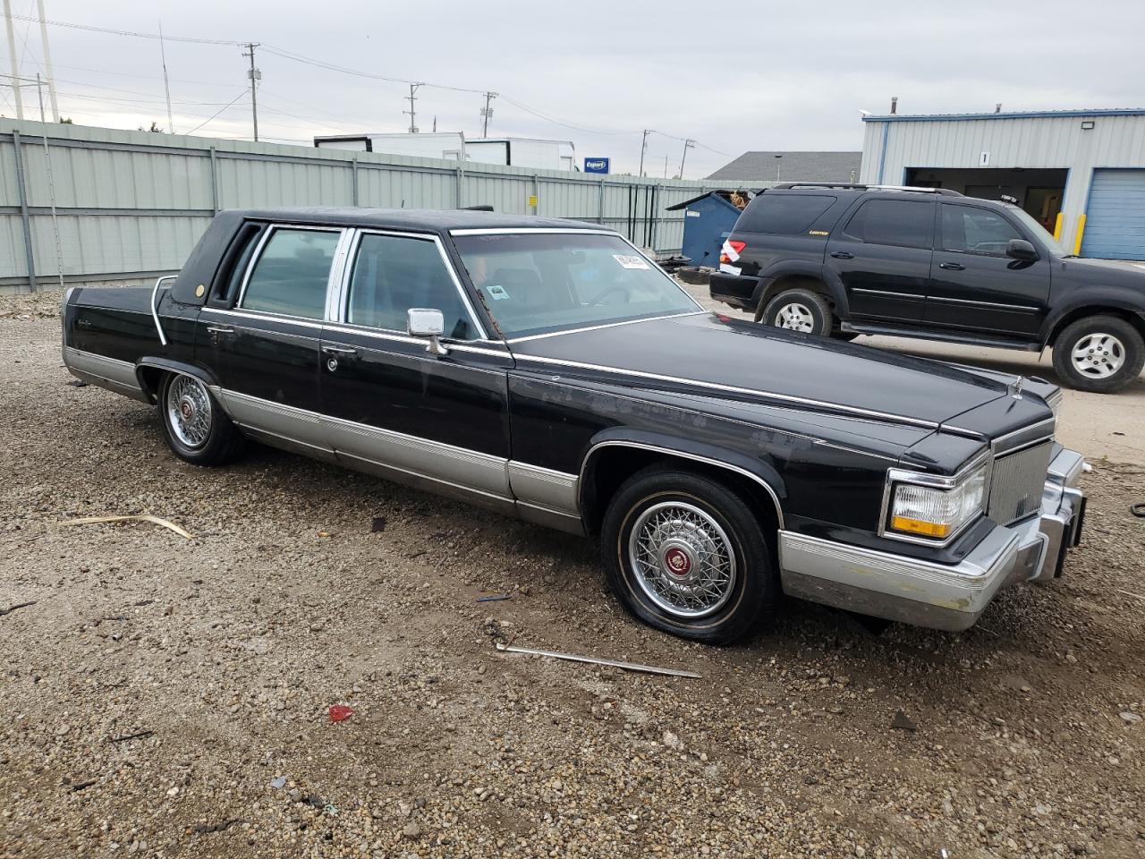1990 Cadillac Brougham - Фото 4
