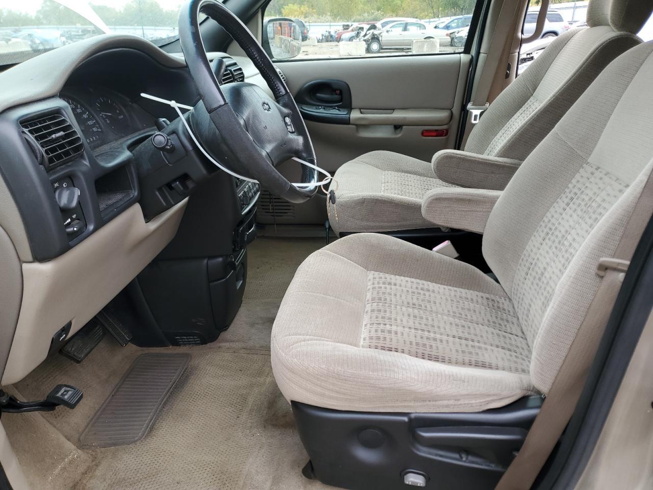 2003 Chev Venture - Image 7