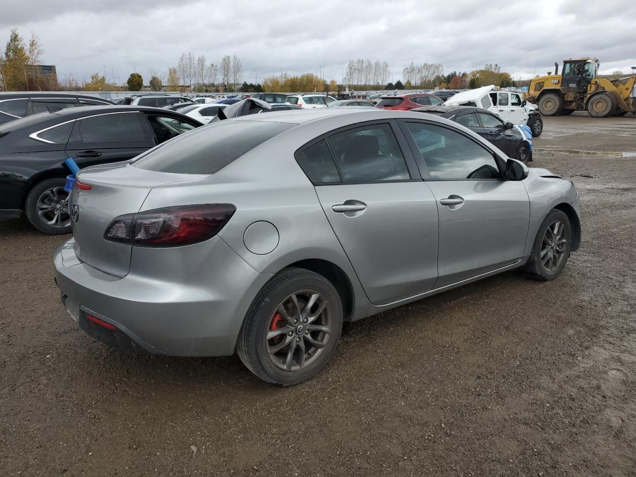 2011 Mazda 3 I - Фото 3