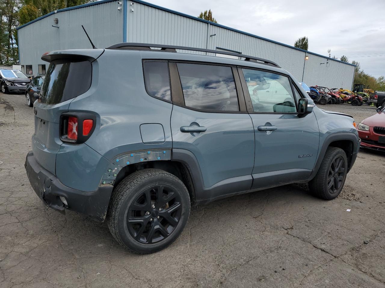 2017 Jeep Renegade Latitude - Фото 3