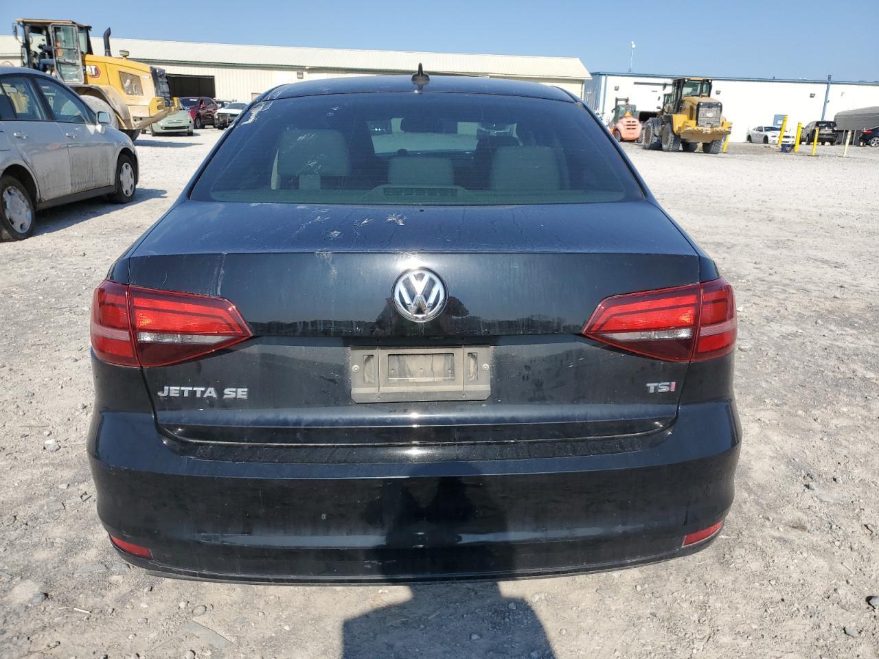 2017 Volkswagen Jetta Se - Фото 6