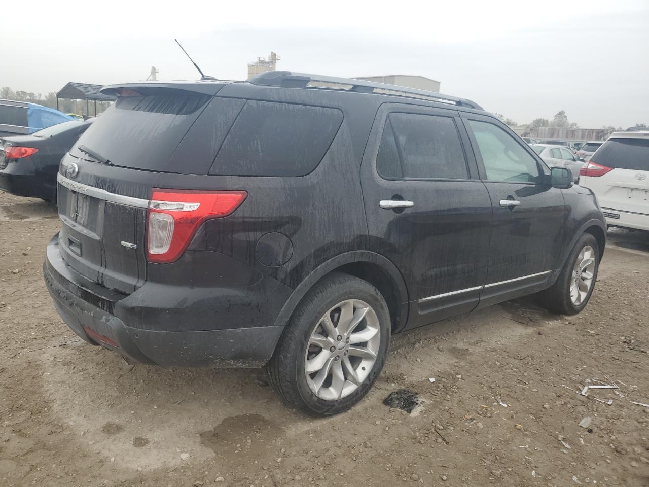 2013 Ford Explorer Xlt - Image 3