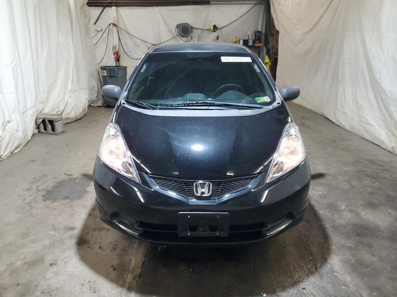 2011 Honda Fit - Фото 5