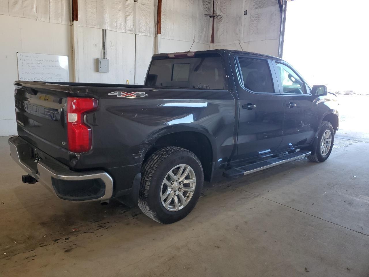 2020 Chevrolet Silverado K1500 Lt - Фото 3
