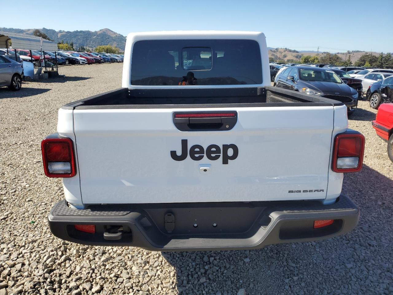 2025 Jeep Gladiator Sport - Фото 6