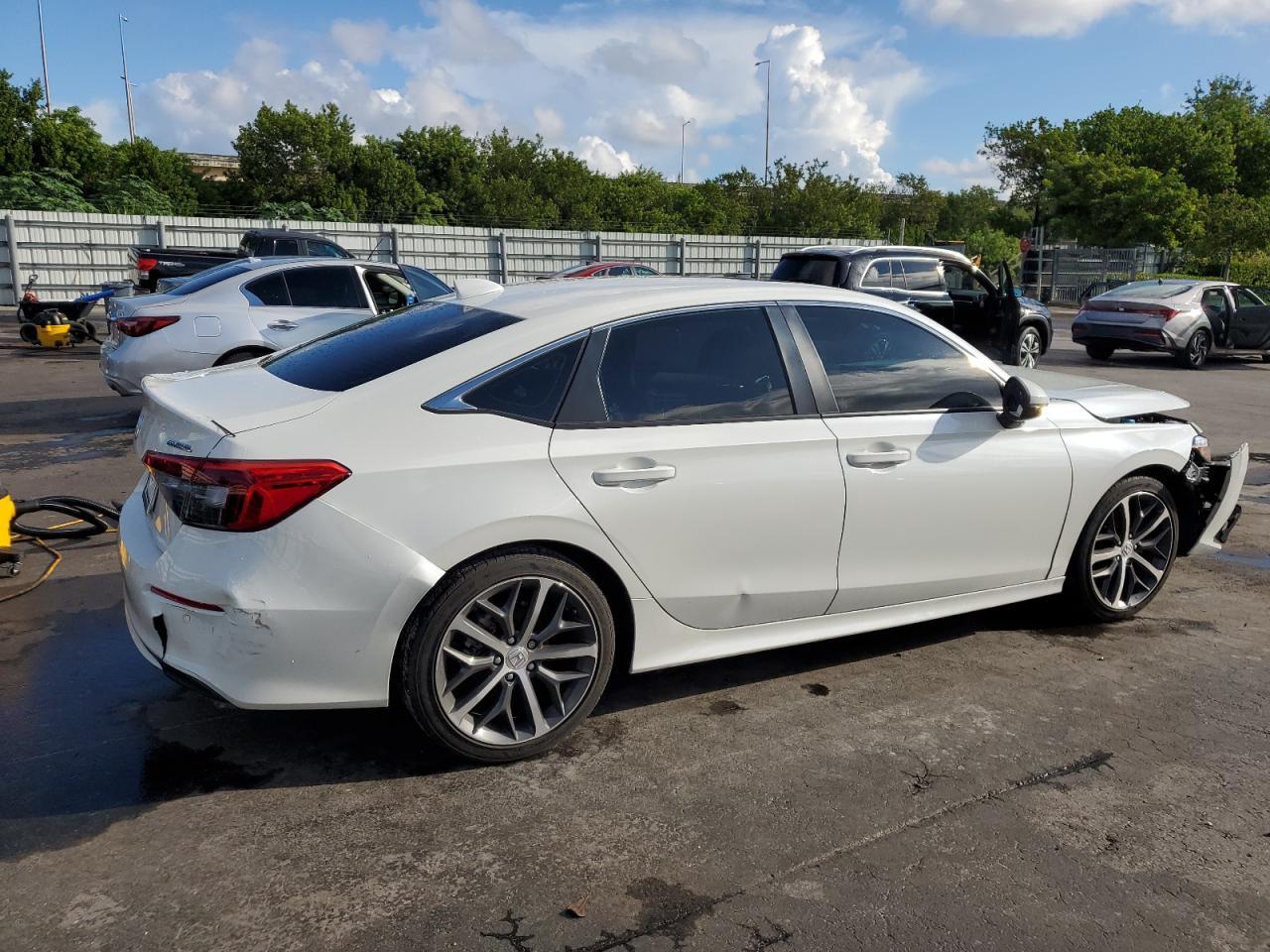 2024 Honda Civic Touring - Фото 3