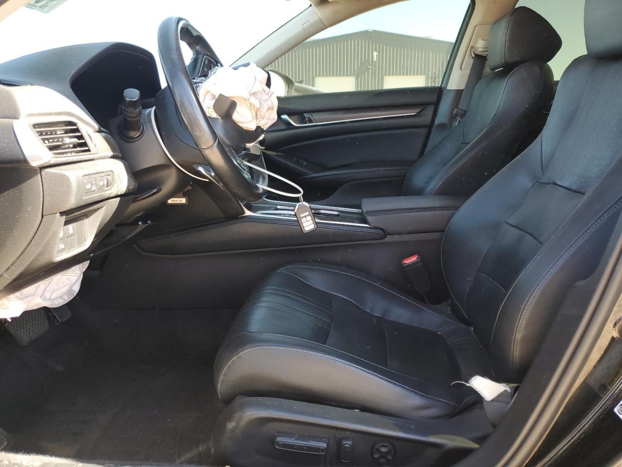 2018 Honda Accord Touring - Image 7