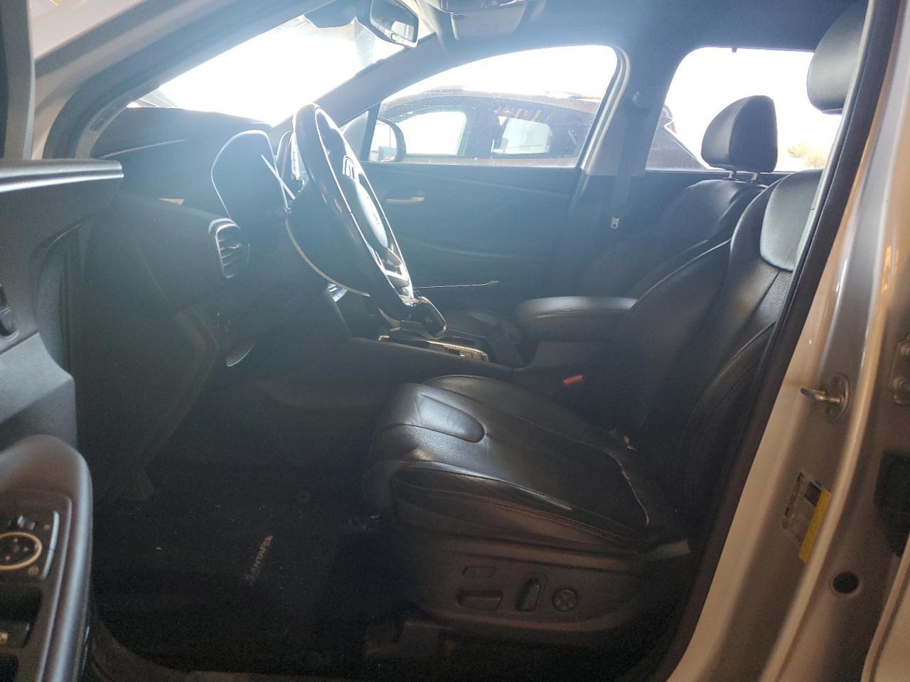 2019 Hyundai Santa Fe Limited - Image 7