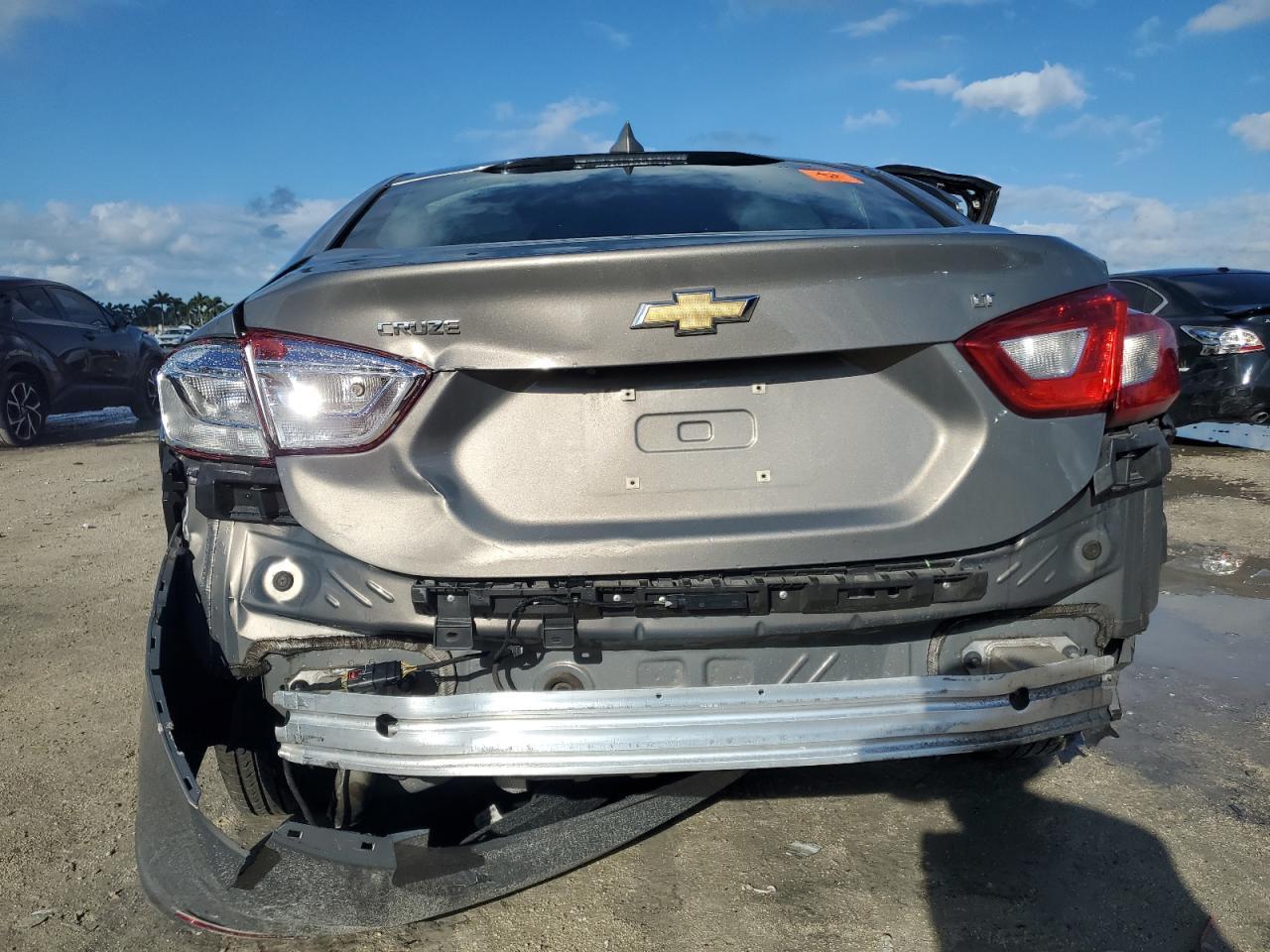 2018 Chevrolet Cruze Lt - Фото 6