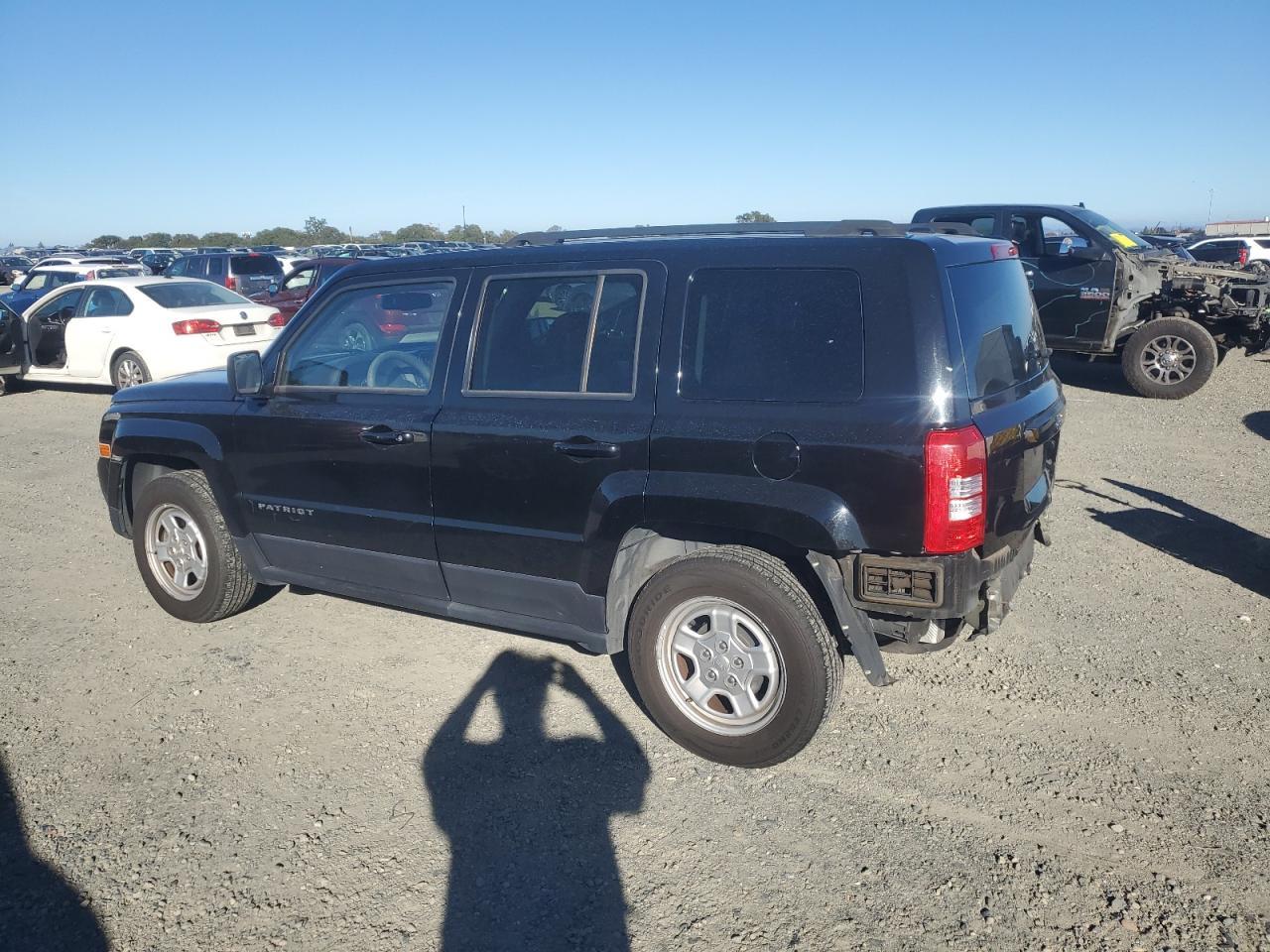 2016 Jeep Patriot Sport - Фото 2