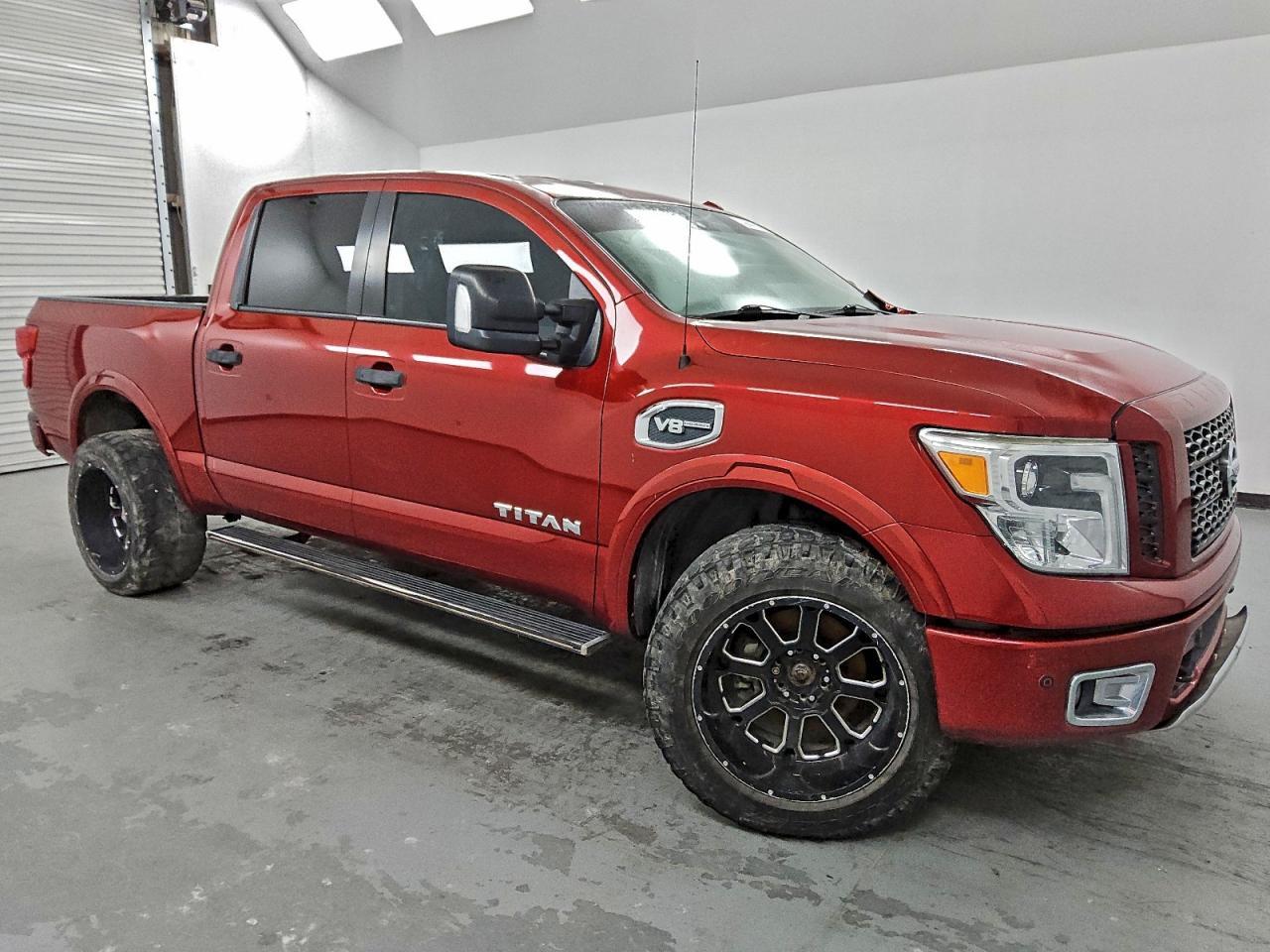 2017 Nissan Titan Sv - Фото 4