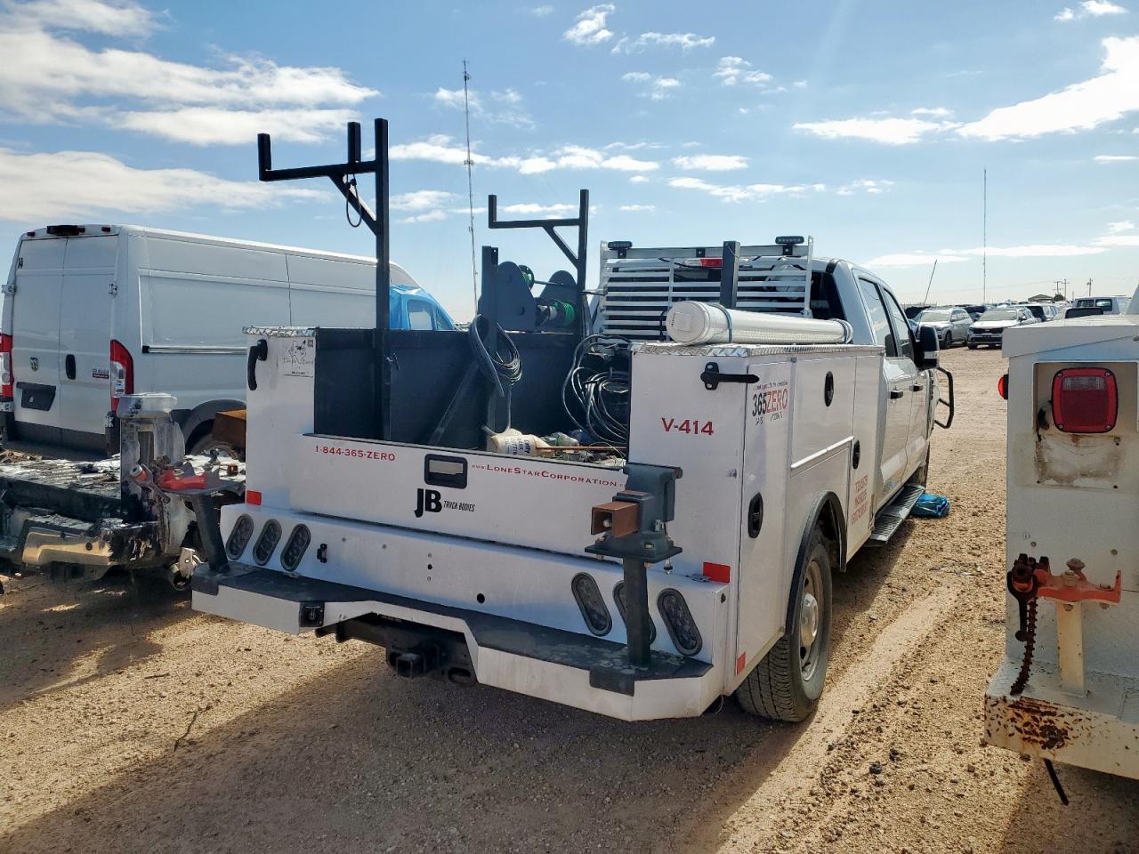 2025 Ford F250 Super Duty Utility / Service Truck - Фото 3