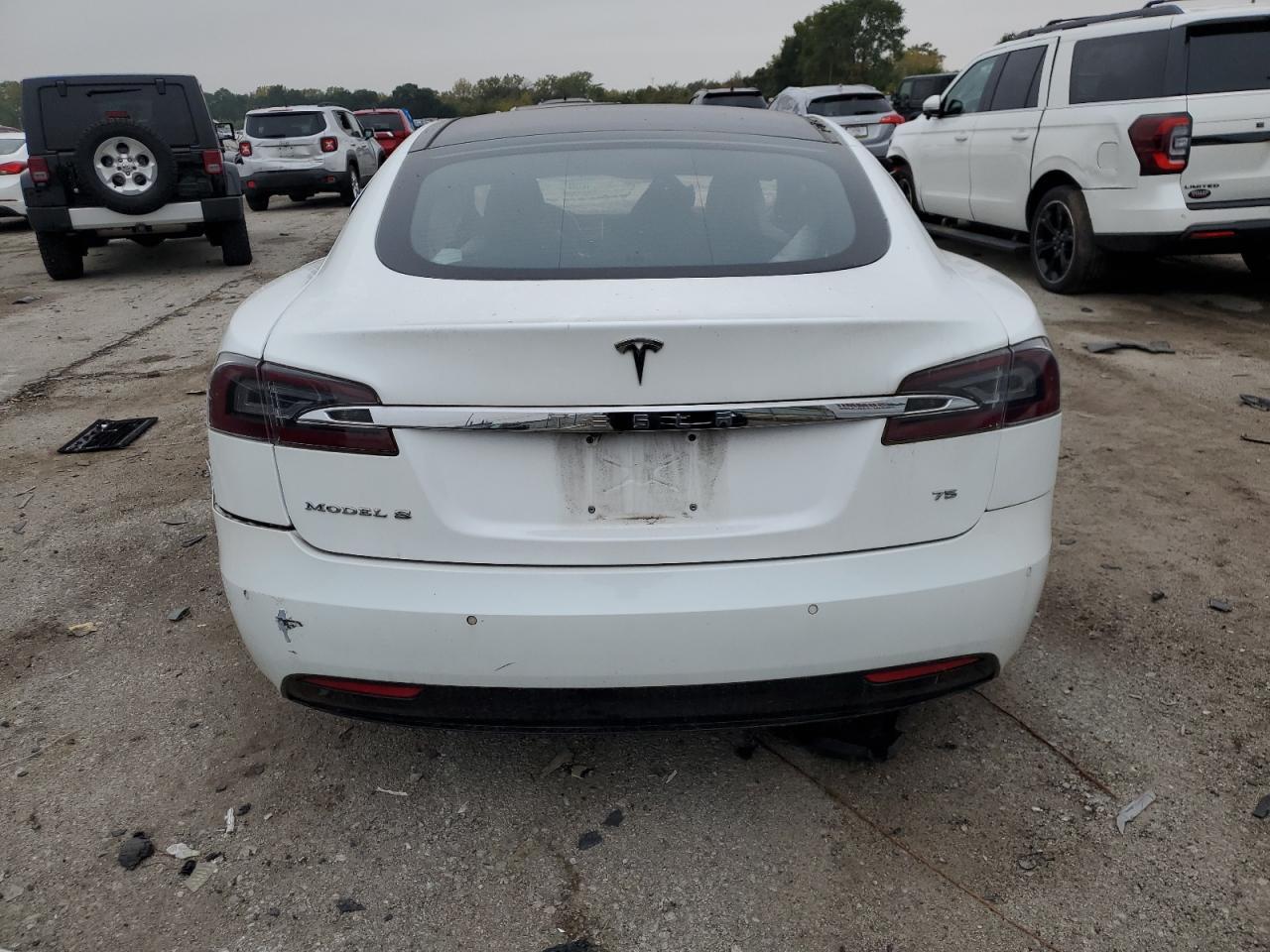 2016 Tesla Model S - Фото 6