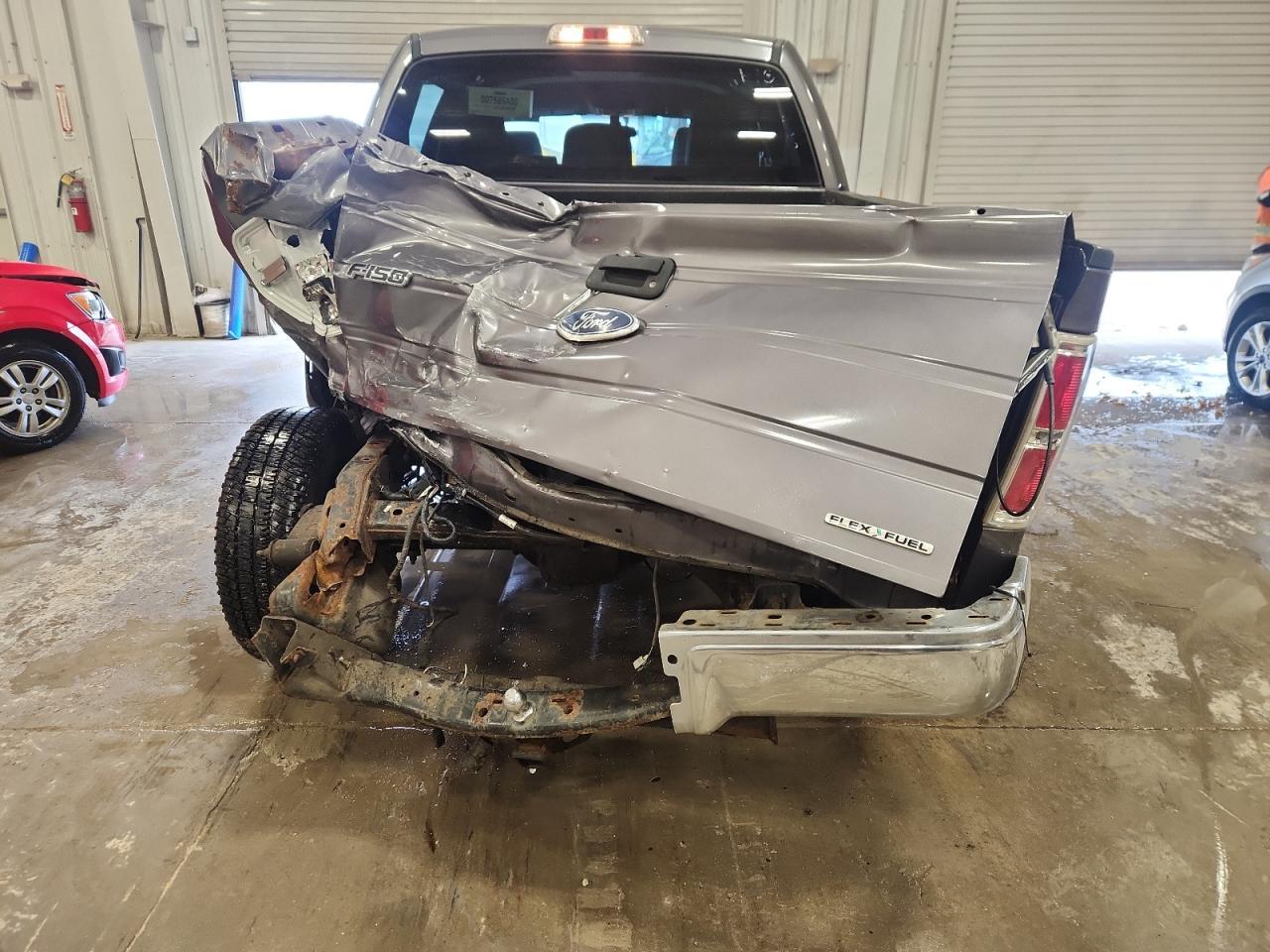 2012 Ford F150 Supercrew - Image 6