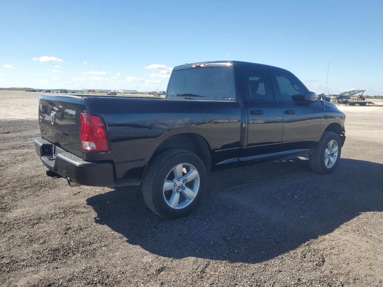 2013 Ram 1500 St - Фото 3