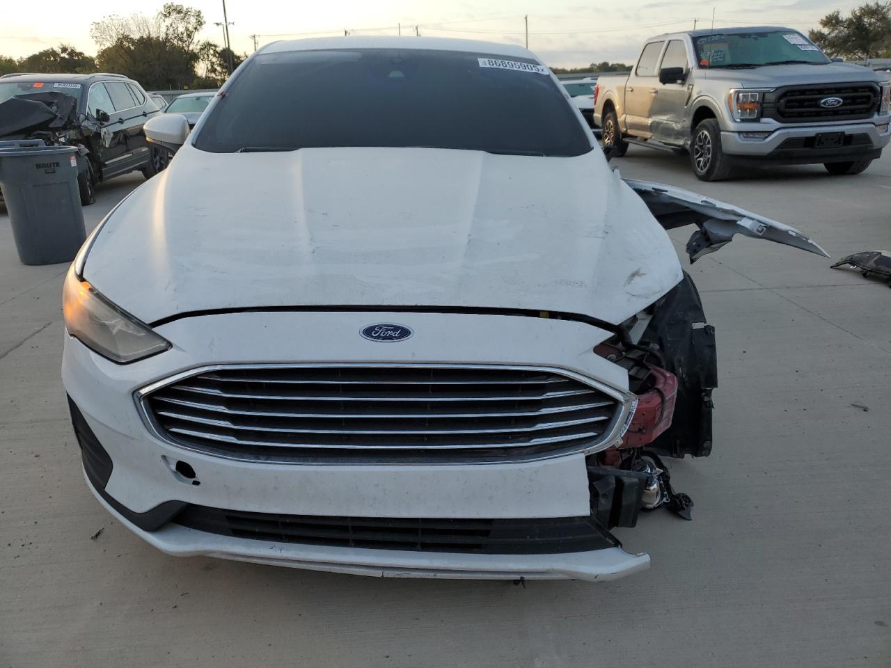 2019 Ford Fusion S - Image 5