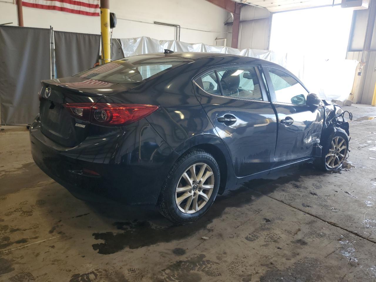 2016 Mazda 3 Touring - Image 3