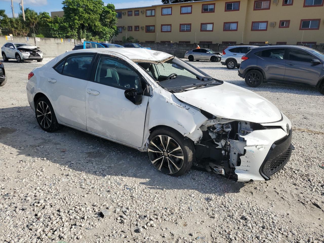 2019 Toyota Corolla L - Image 4