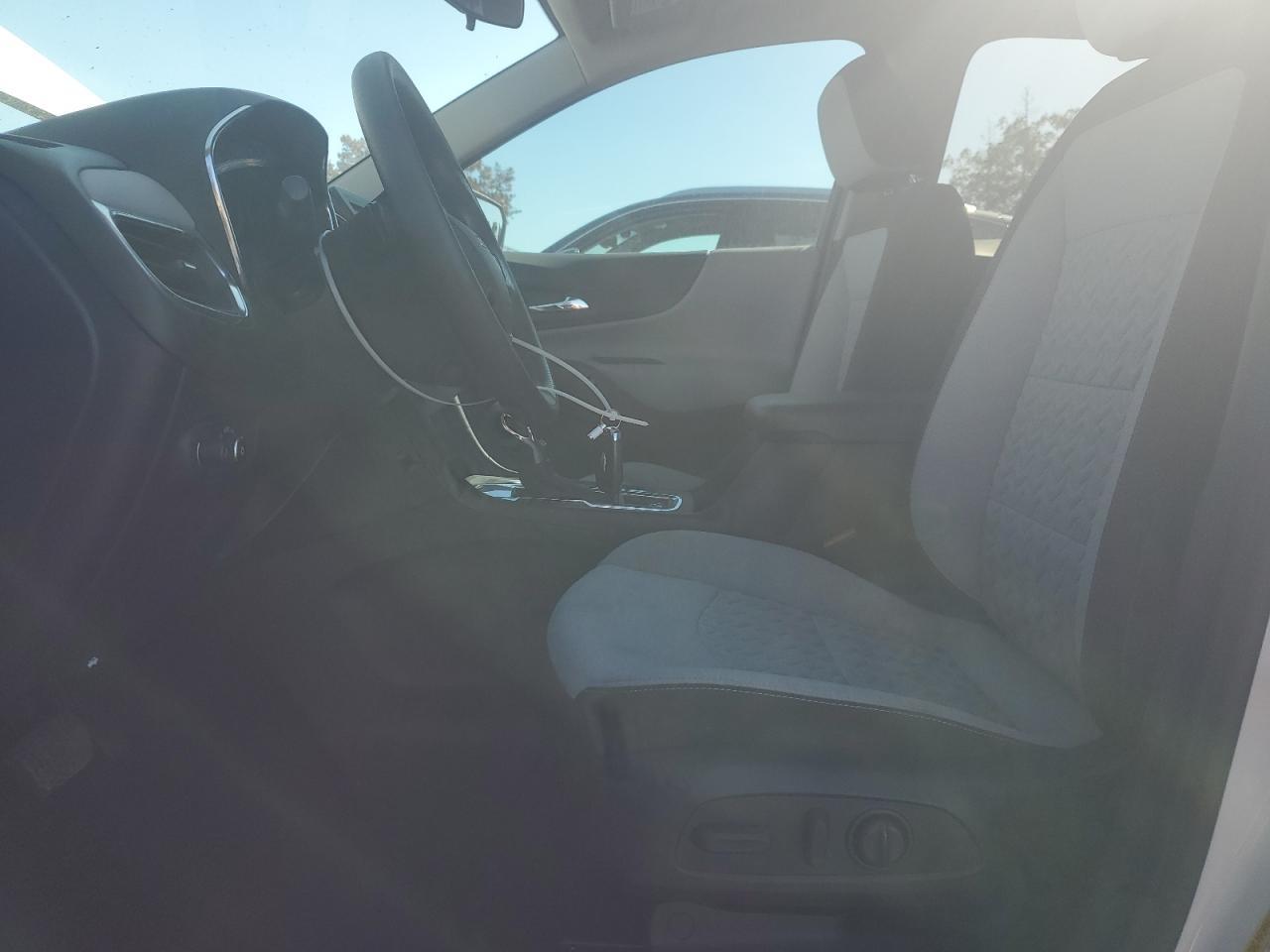 2022 Chevrolet Equinox Ls - Фото 7