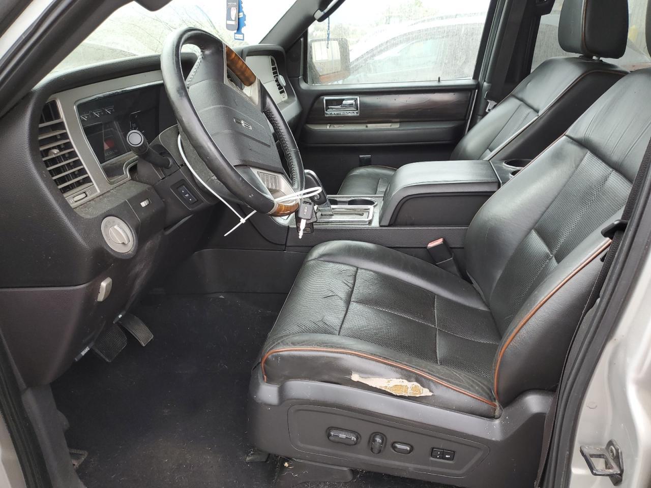 2007 Lincoln Navigator - Image 7