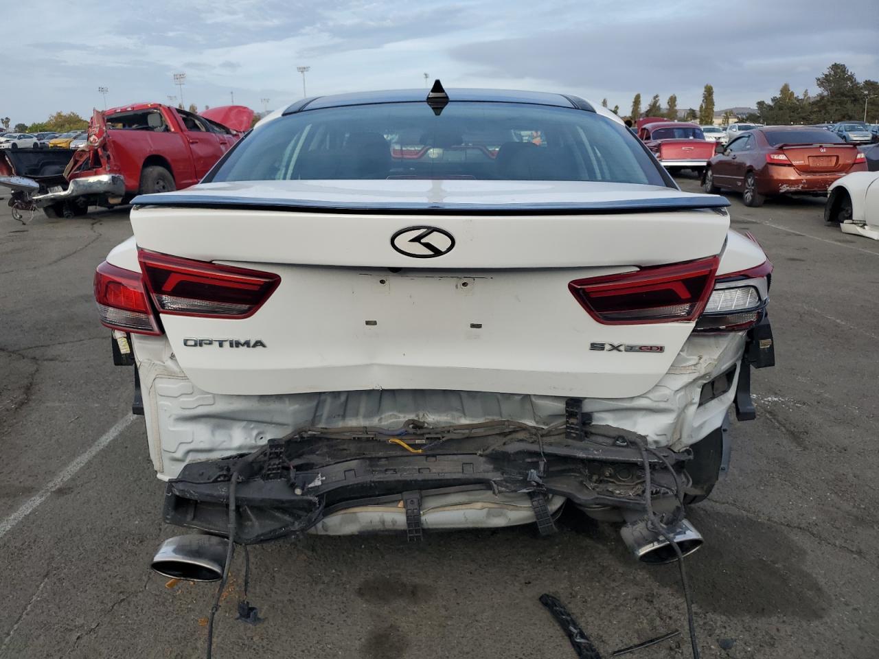 2019 Kia Optima Sx - Image 6