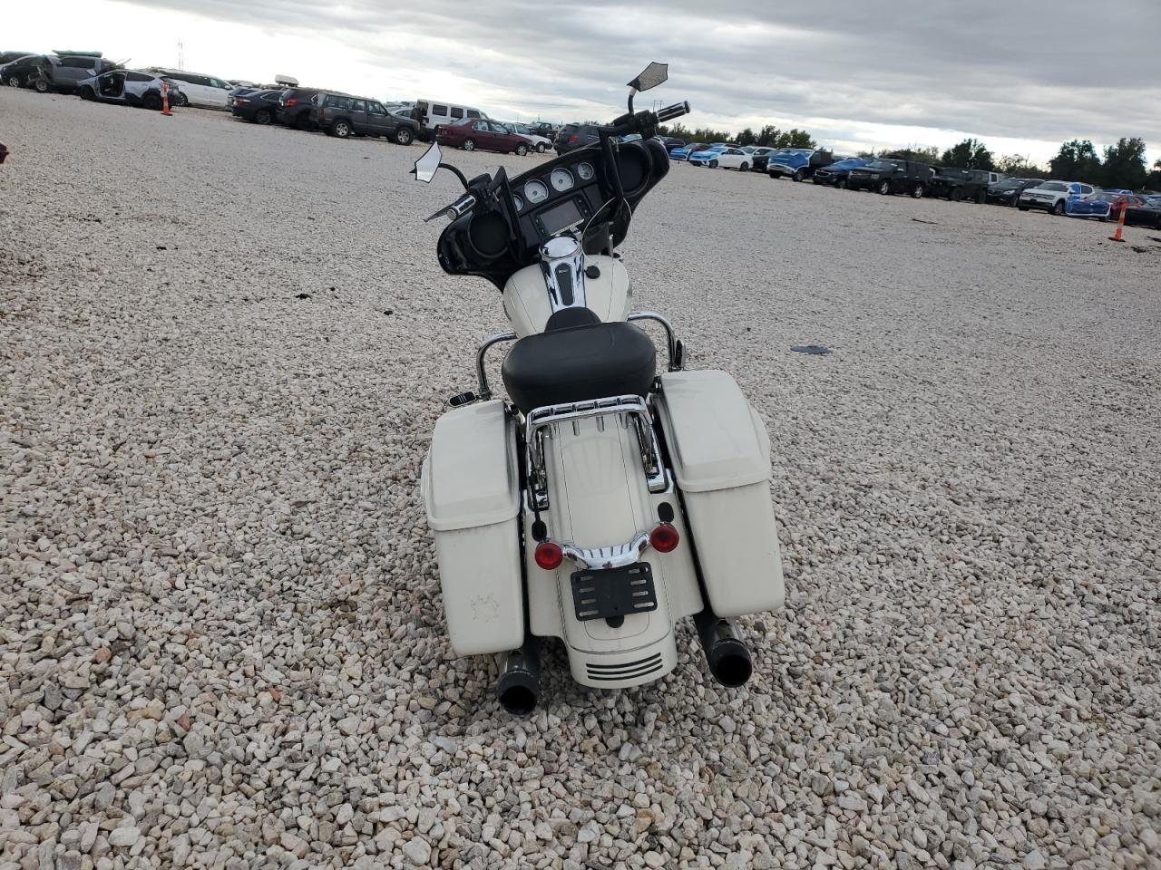 2014 Harley-Davidson Flhxs Street Glide Special - Image 4