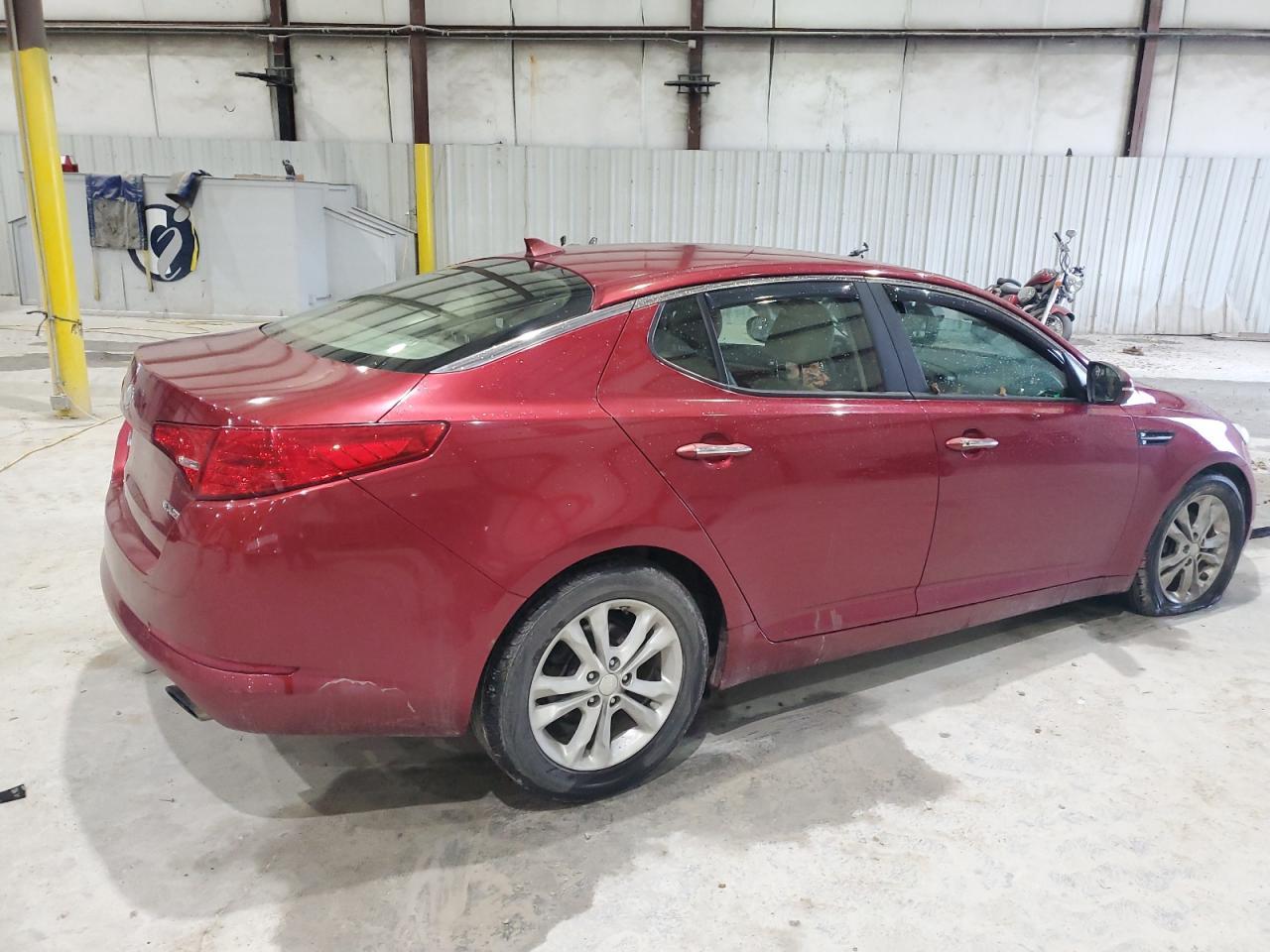 2013 Kia Optima Ex - Image 3