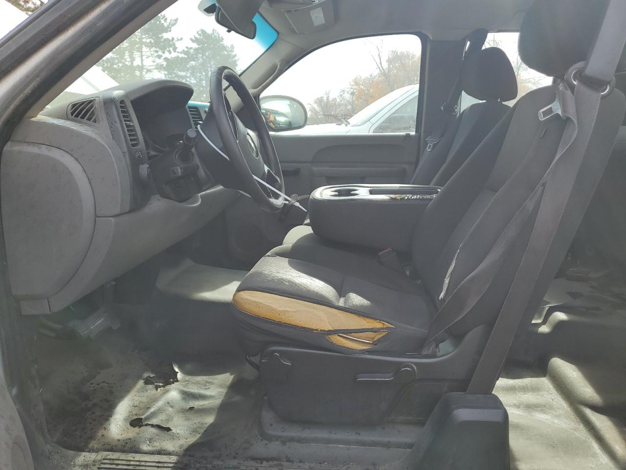 2011 Chevrolet Silverado C1500 - Image 7