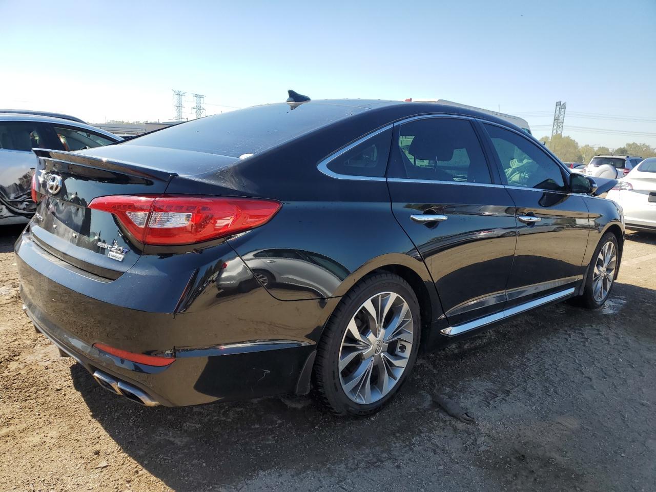 2015 Hyundai Sonata Limited 2.0T - Фото 3