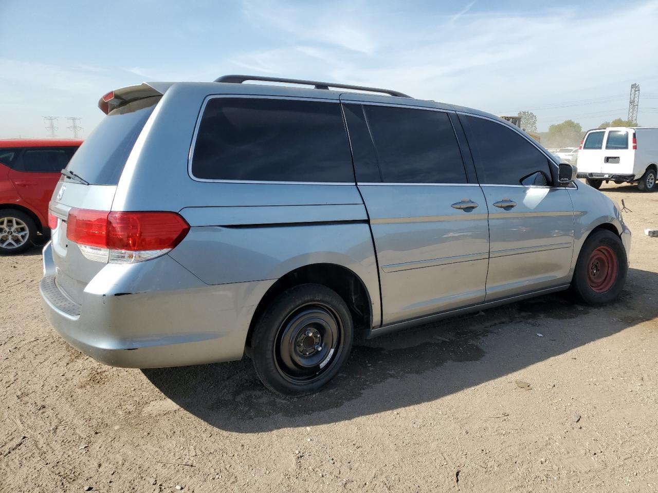 2009 Honda Odyssey - Image 3