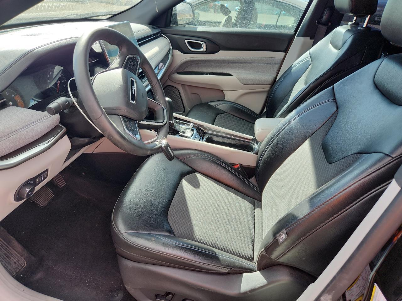 2023 Jeep Compass Latitude - Фото 7