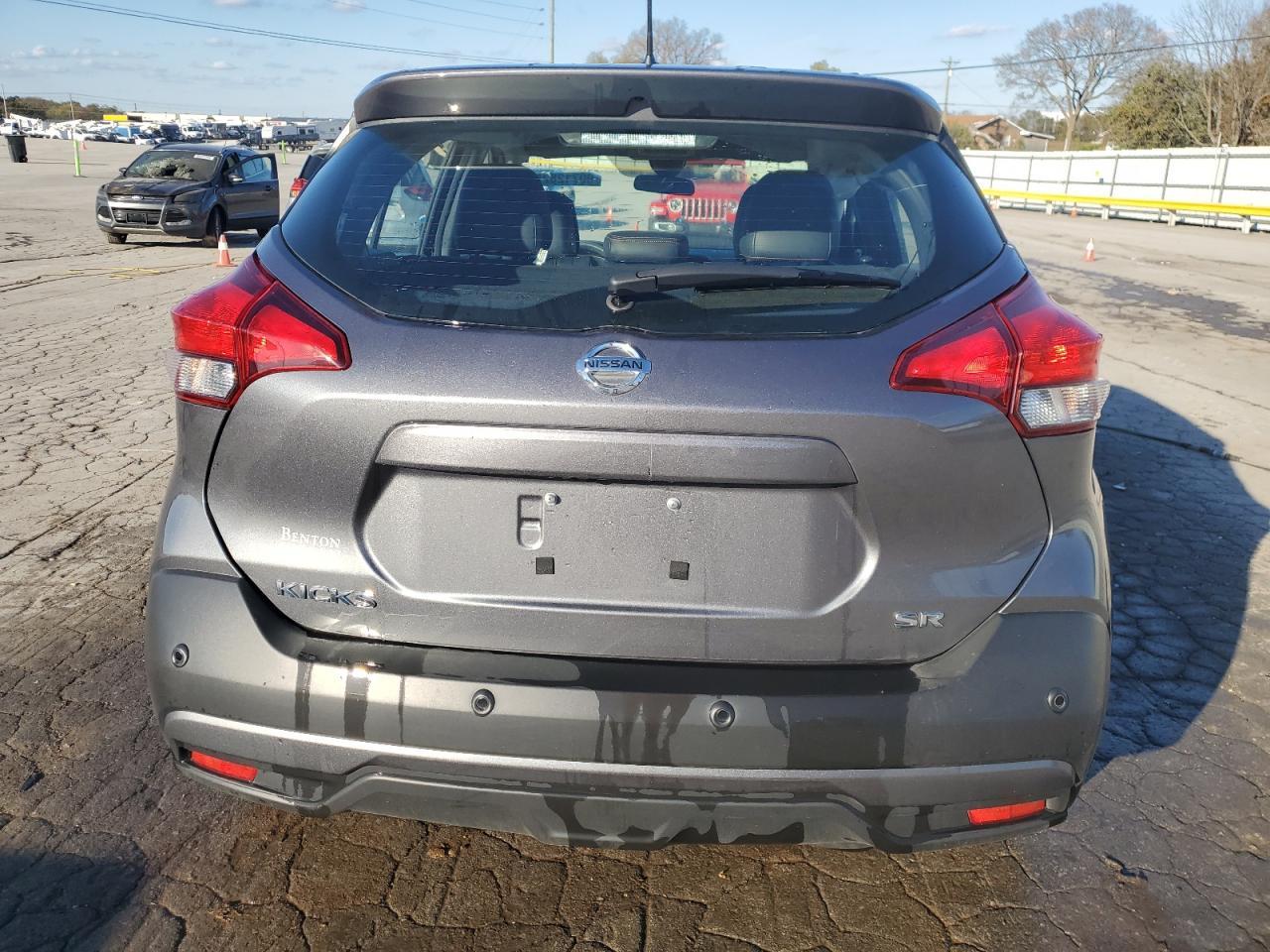 2020 Nissan Kicks Sr - Image 6