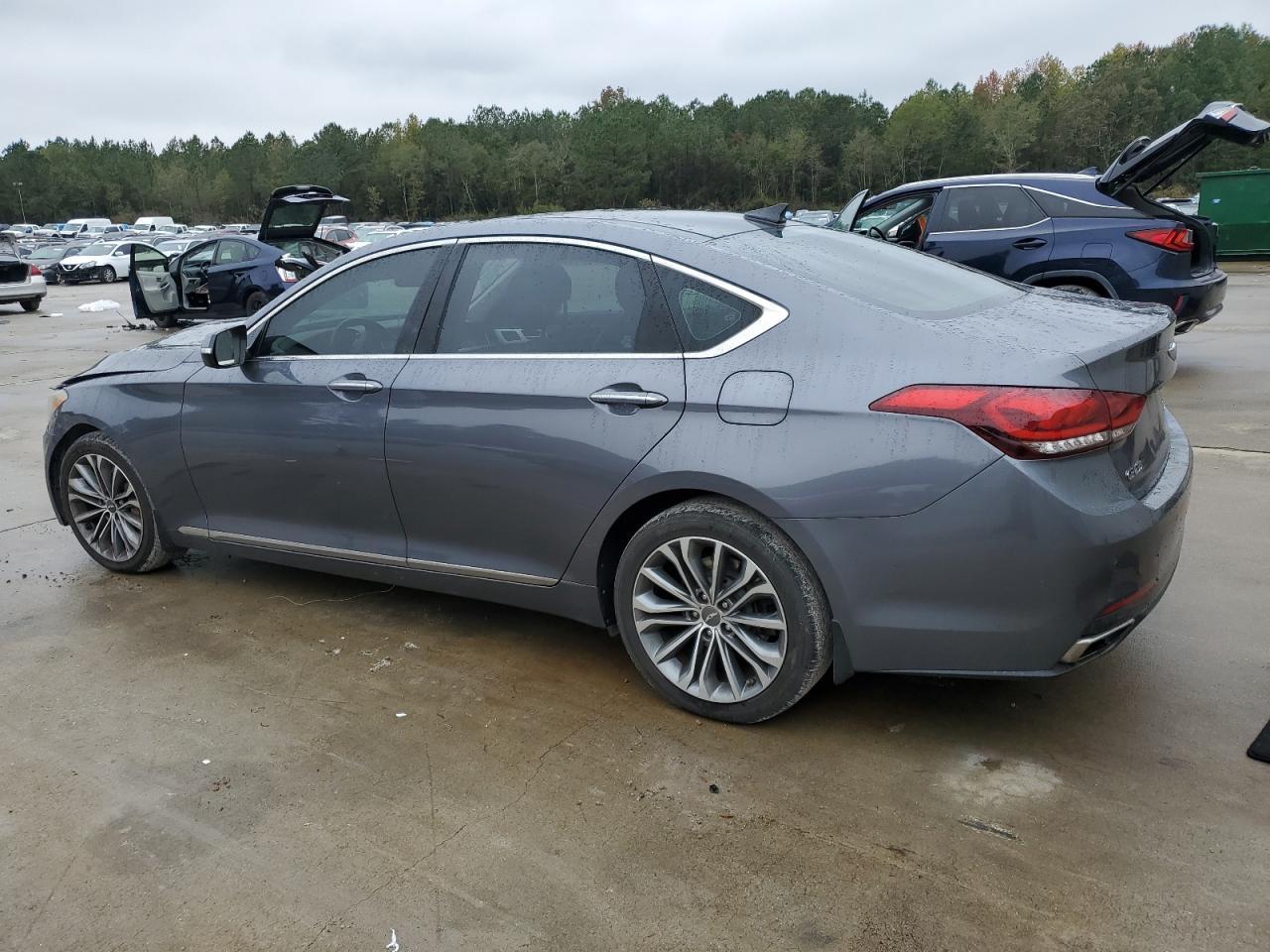 2016 Hyundai Genesis 3.8L - Фото 2