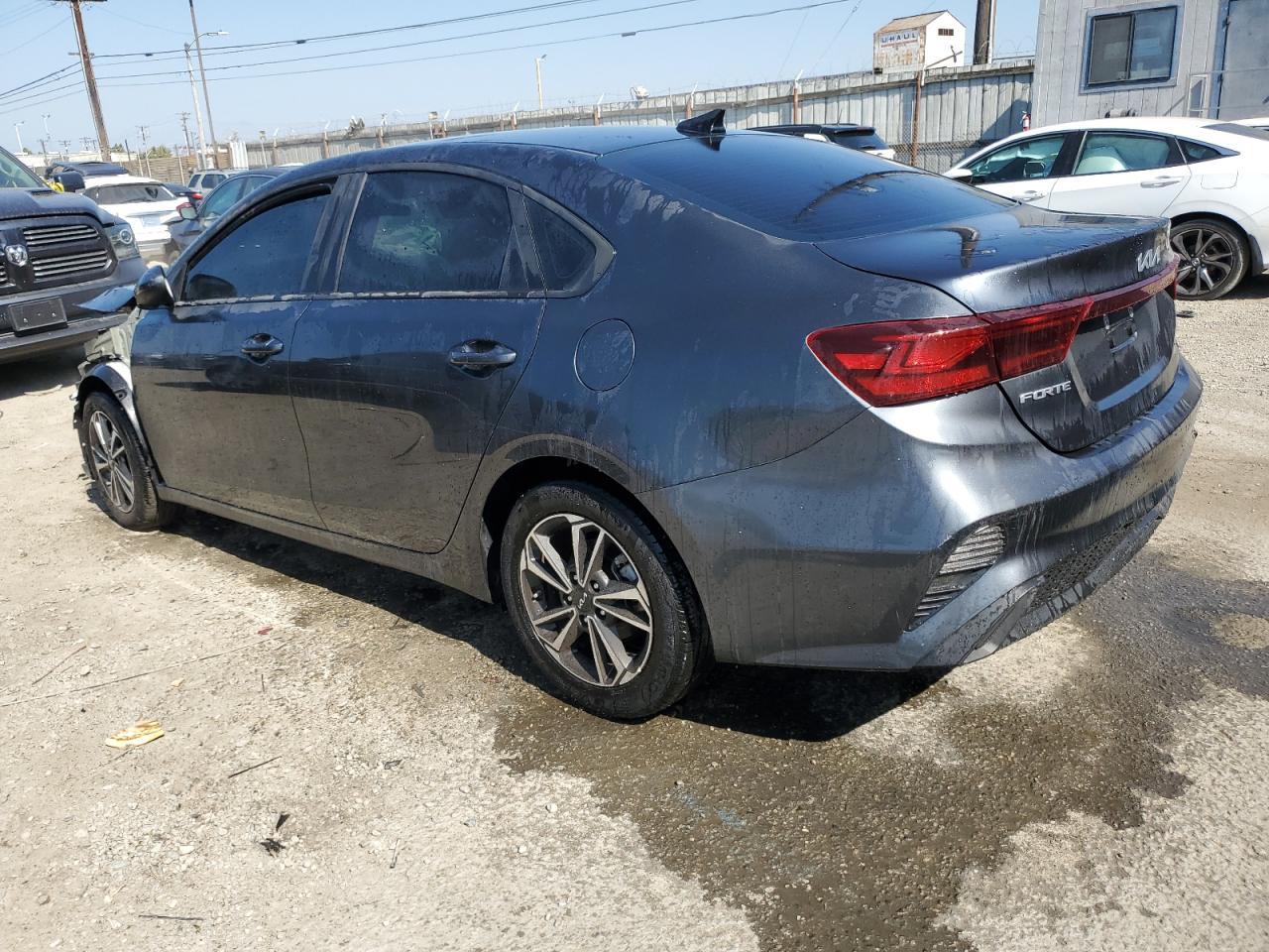 2024 Kia Forte Lx - Фото 2