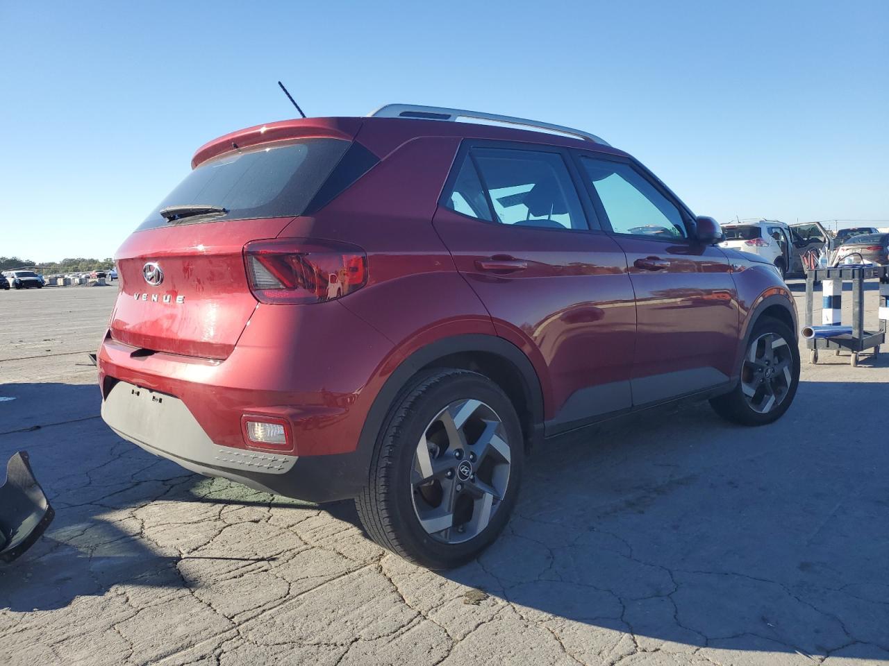 2024 Hyundai Venue Sel - Фото 3