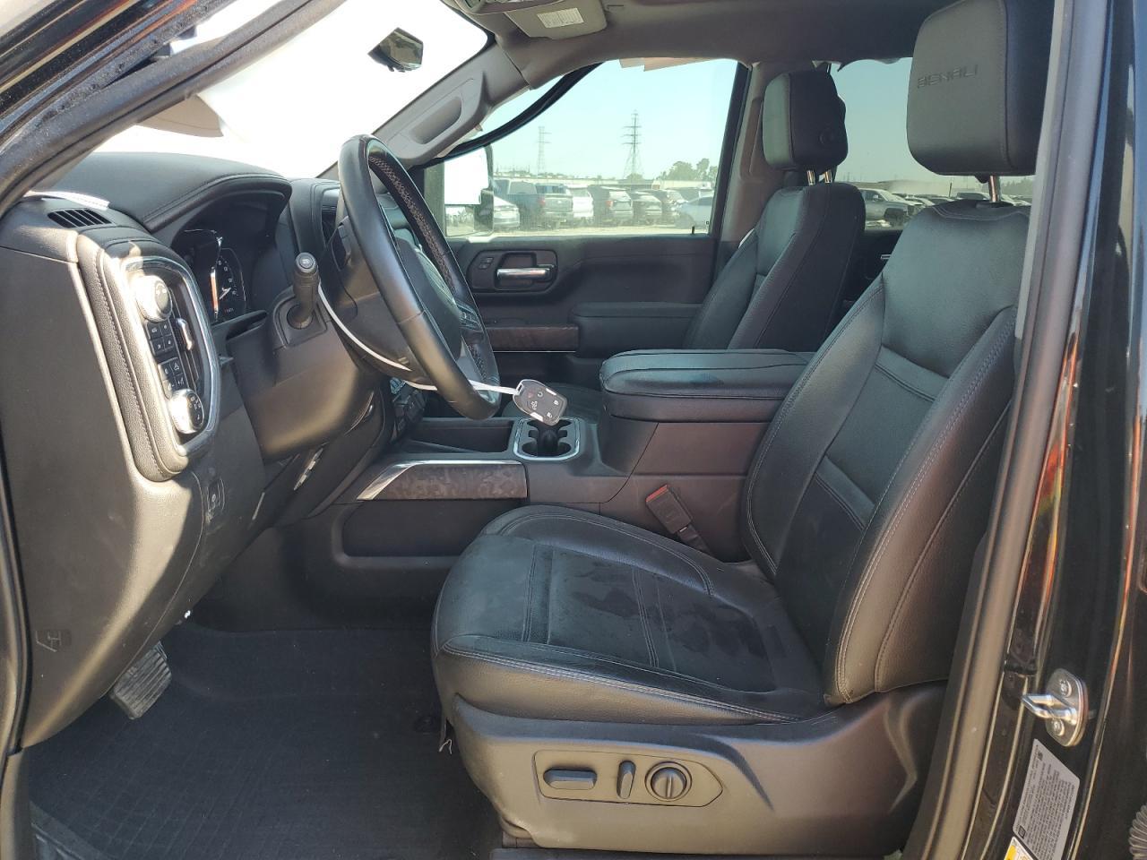 2023 GMC Sierra K3500 Denali - Фото 7