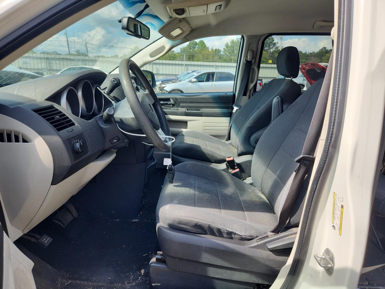 2009 Dodge Grand Caravan Se - Image 7