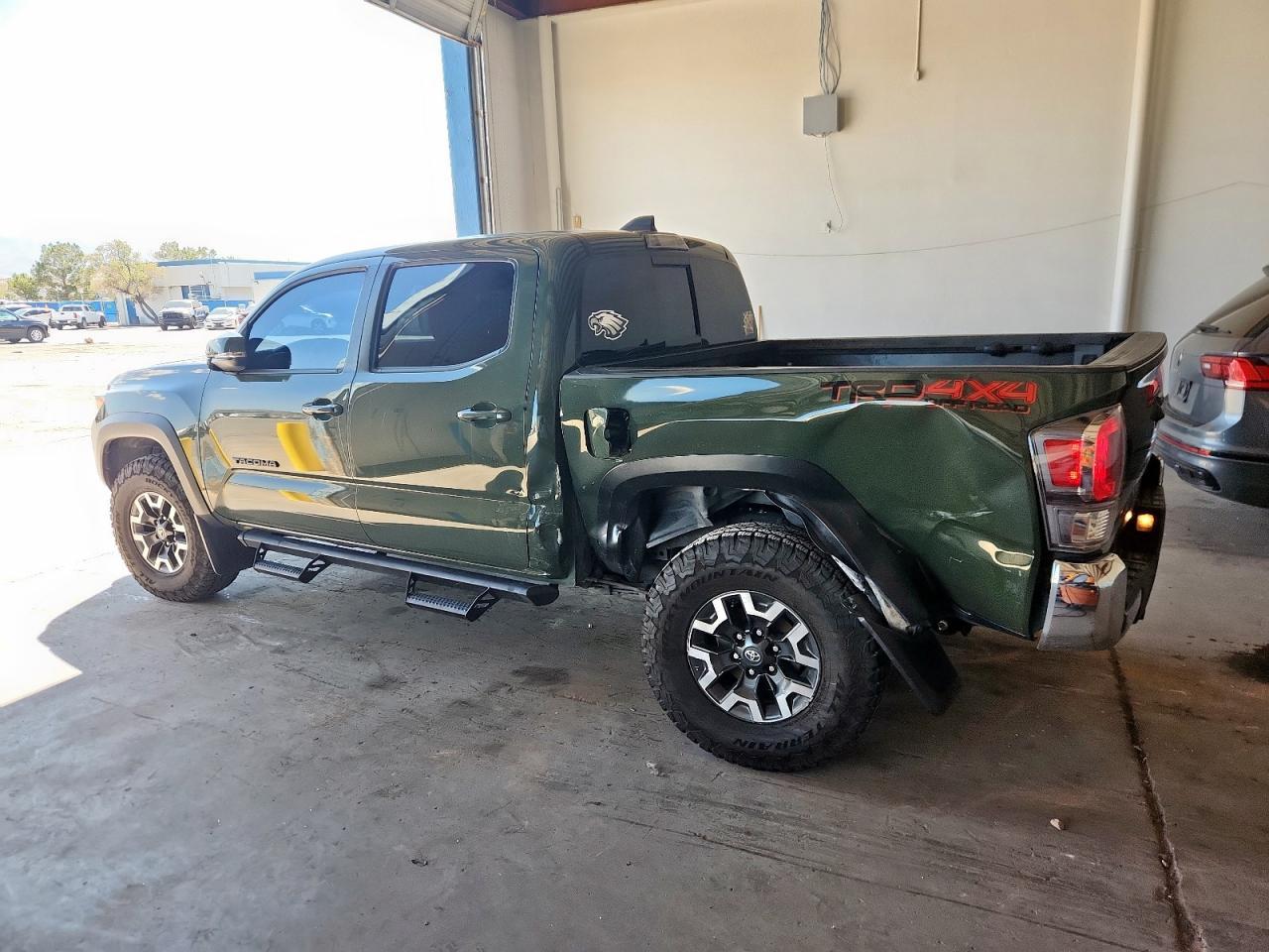 2022 Toyota Tacoma Double Cab - Фото 2
