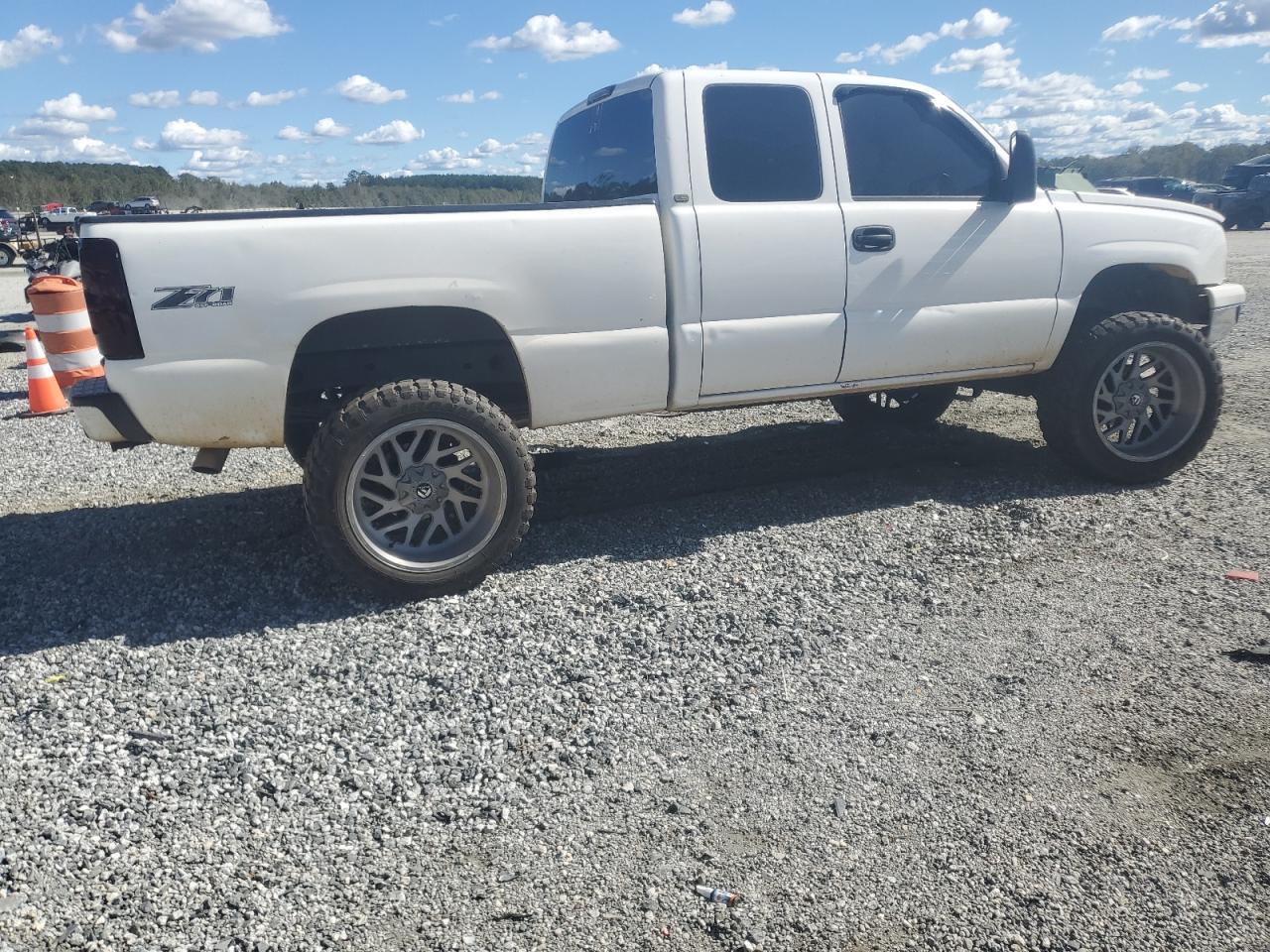 2003 Chevrolet Silverado K1500 - Фото 3