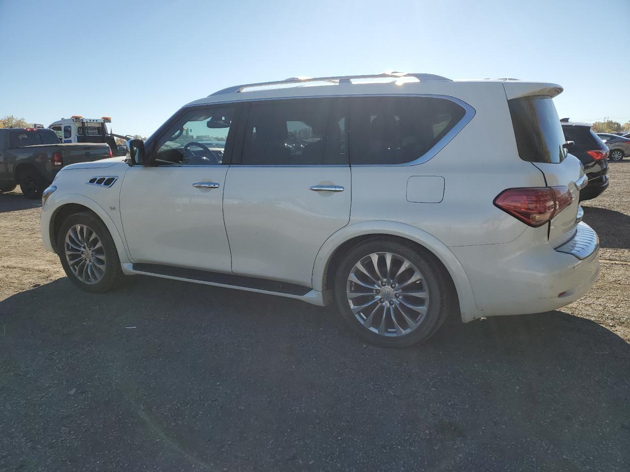2015 Infiniti Qx80 - Image 2