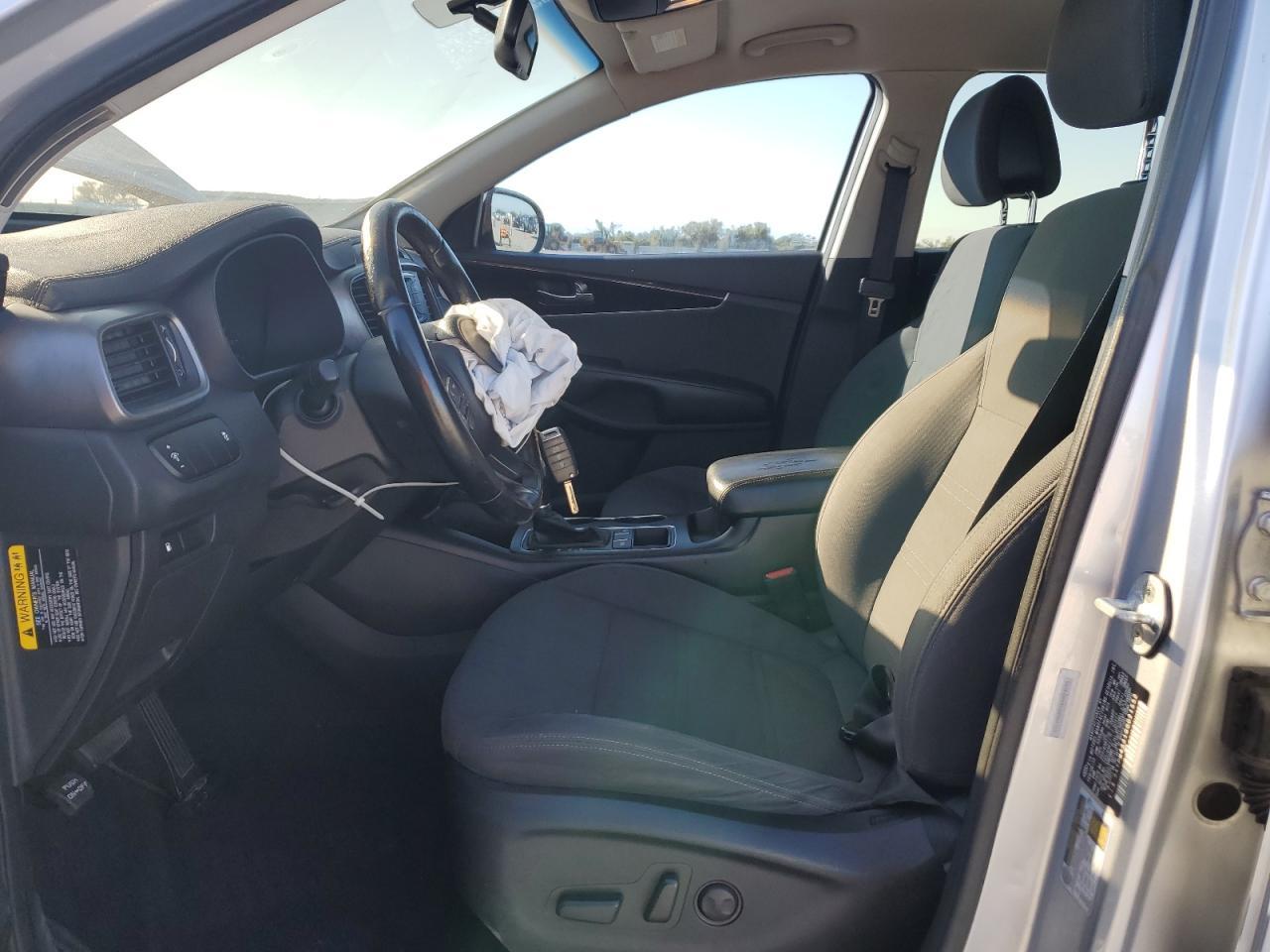 2016 Kia Sorento Lx - Image 7