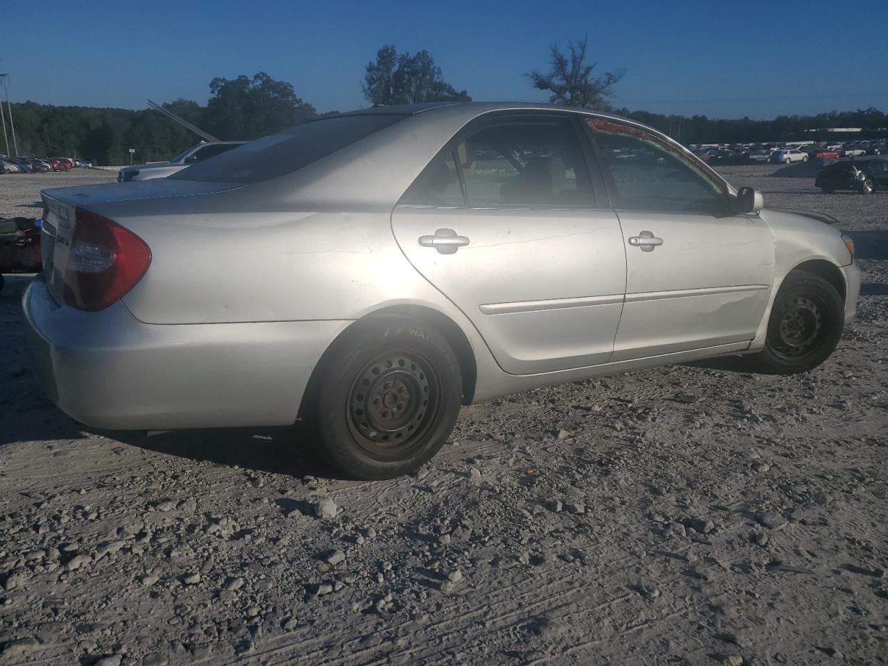 2003 Toyota Camry Le - Фото 3