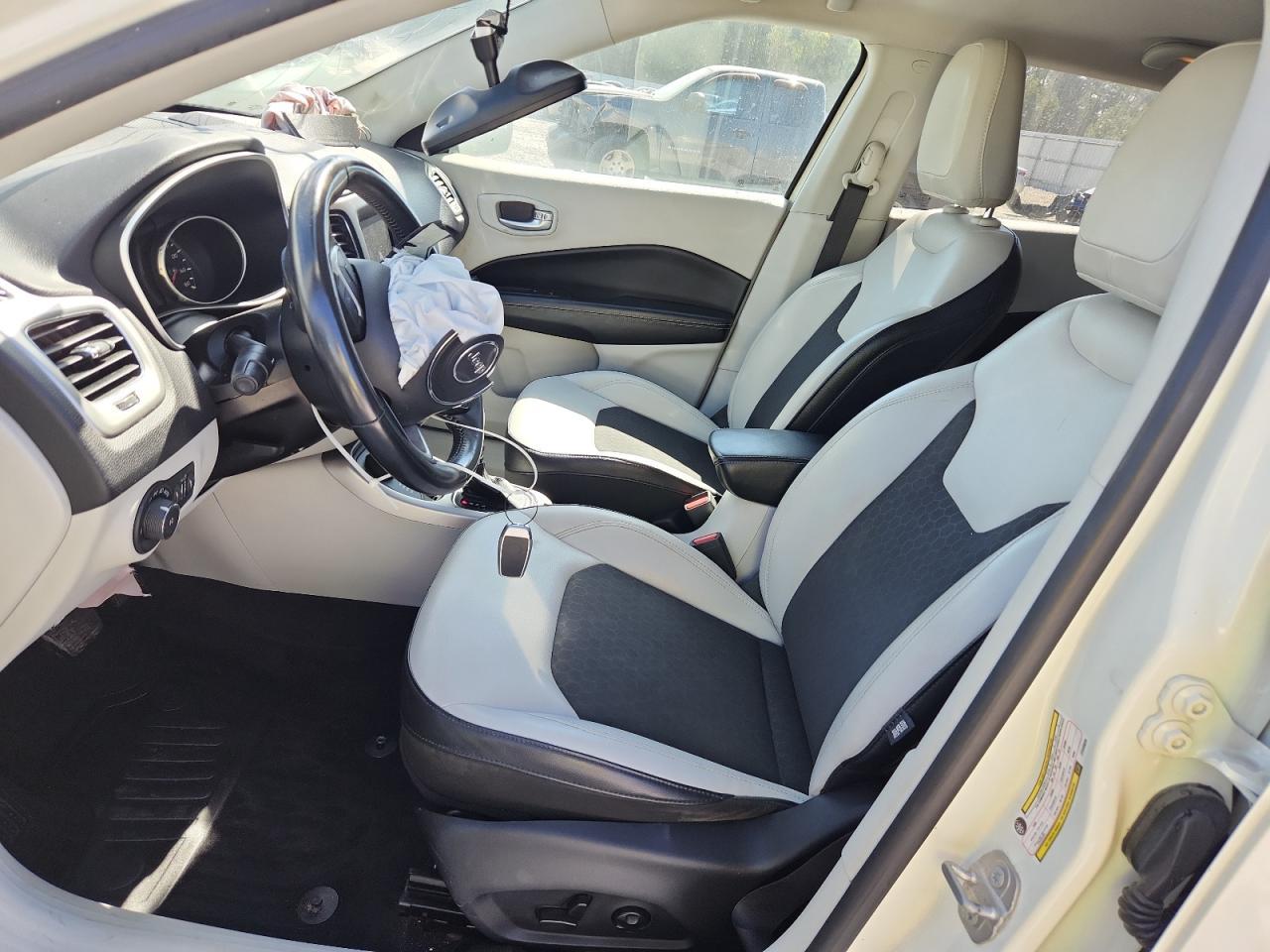 2018 Jeep Compass Latitude - Фото 7