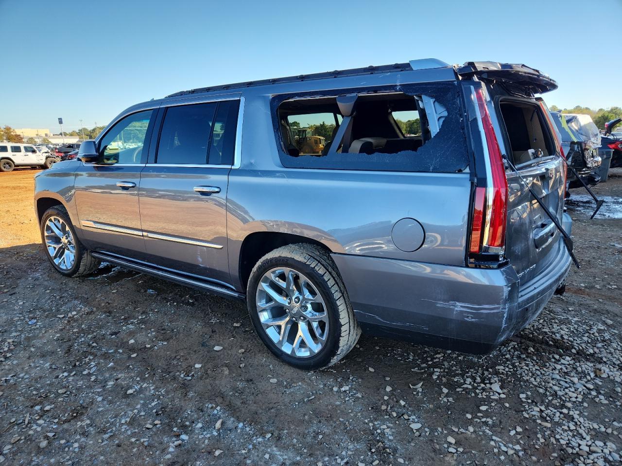 2019 Cadillac Escalade Esv Platinum - Фото 2