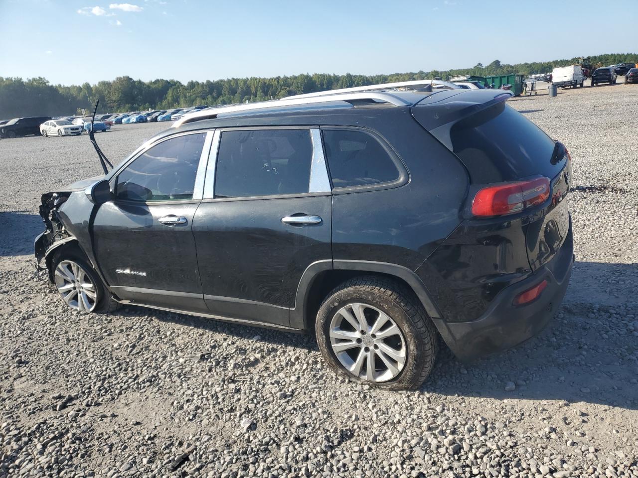2015 Jeep Cherokee Sport - Фото 2