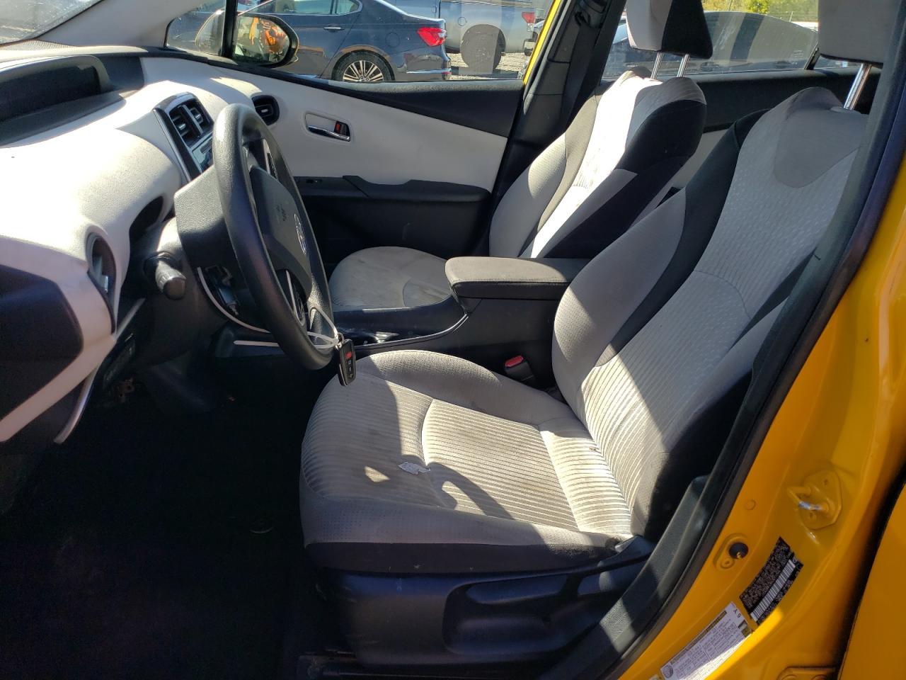 2016 Toyota Prius - Фото 7