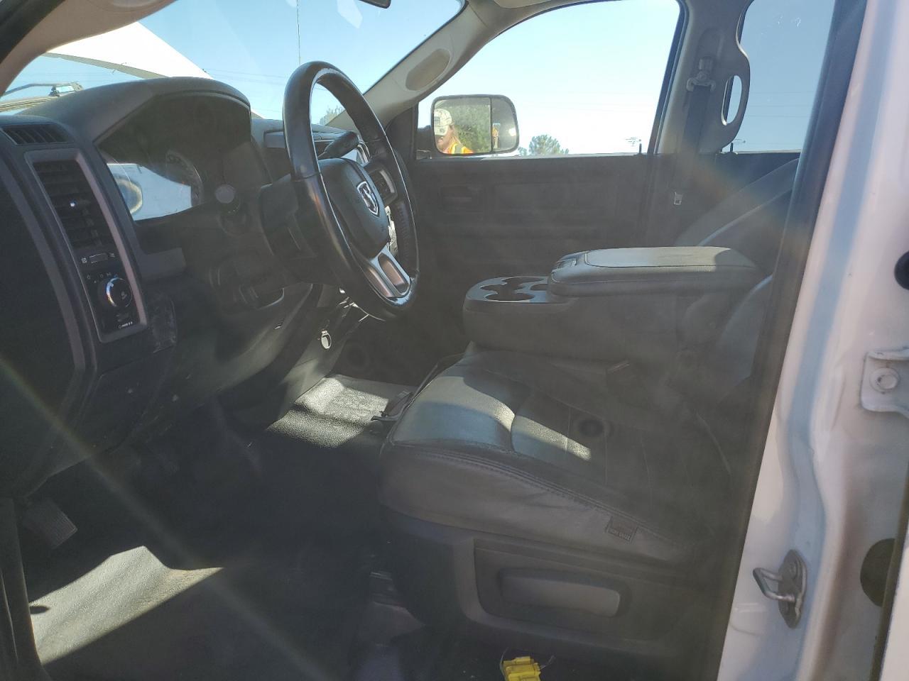 2018 Ram 3500 - Image 7