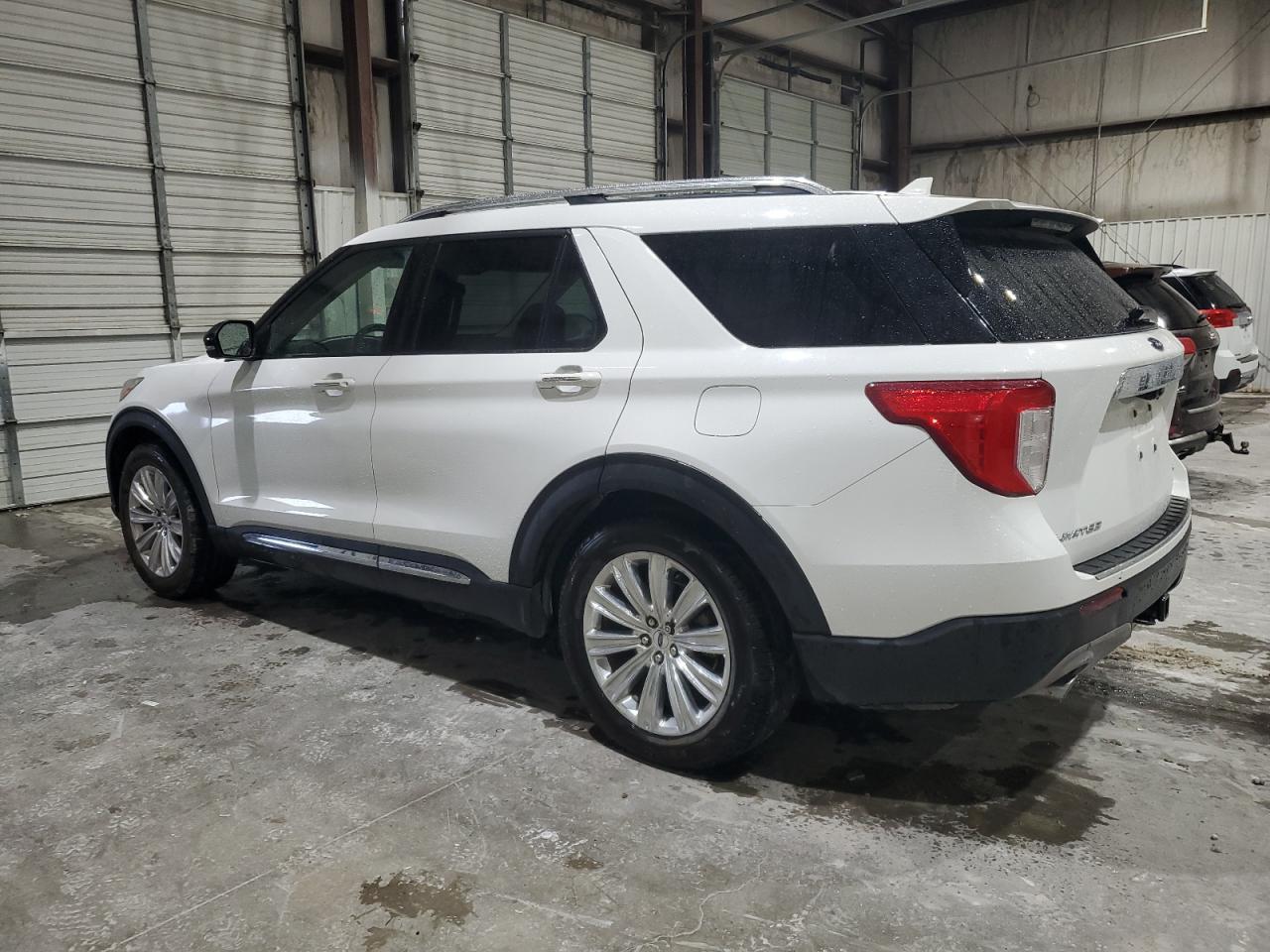 2020 Ford Explorer Limited - Image 2