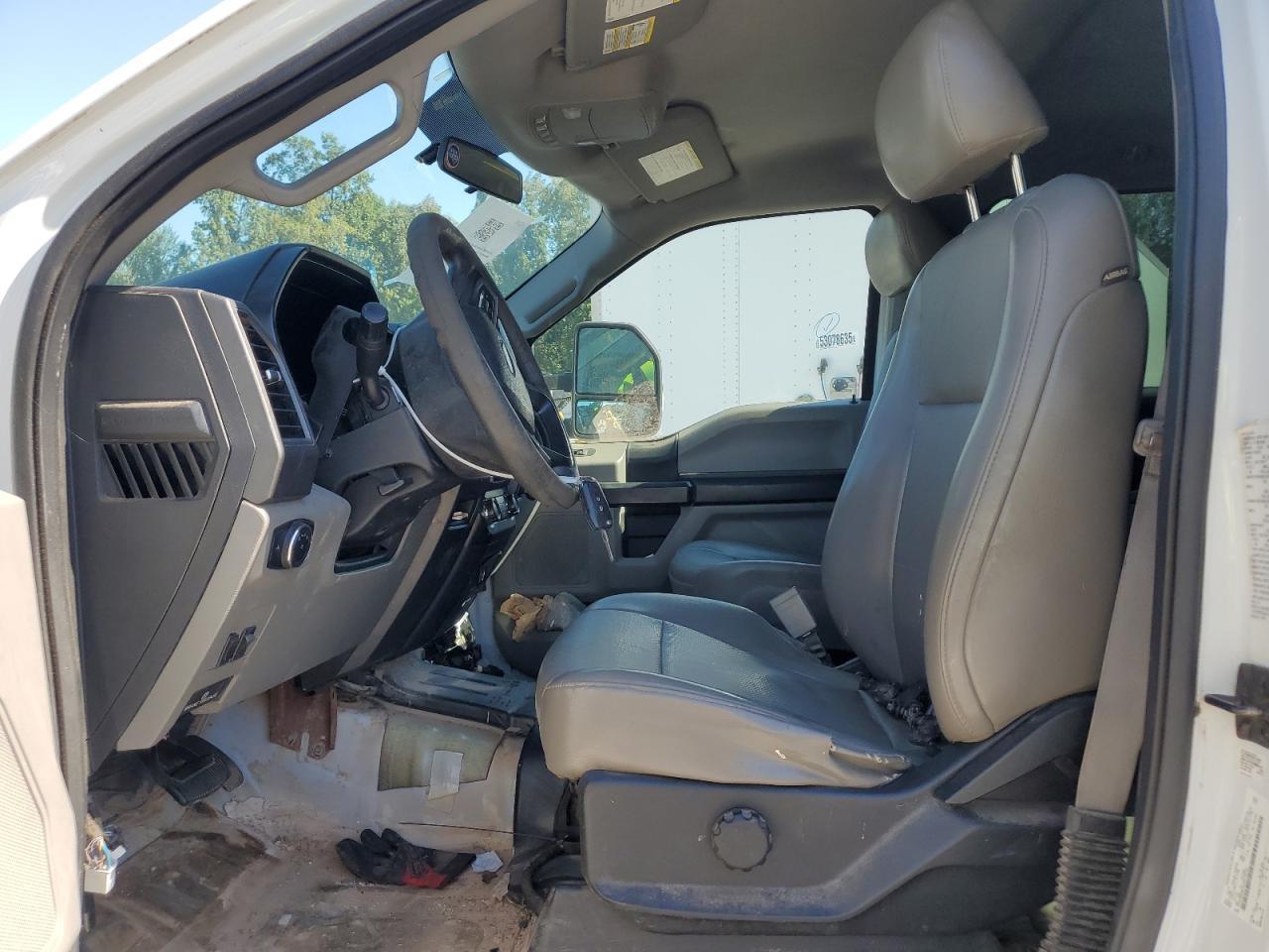 2018 Ford F250 Super Duty - Фото 7